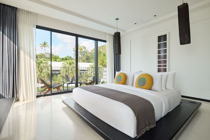 Room 10 of 56