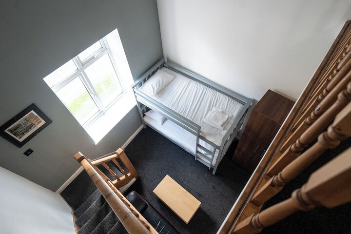 Room 33 of 57