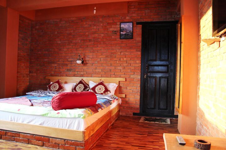 Room 3 of 45