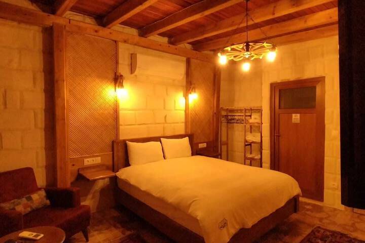 Room 42 of 78