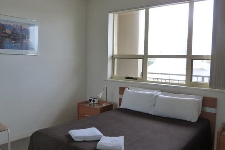 Room 3 of 17