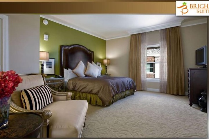 Room 9 of 39