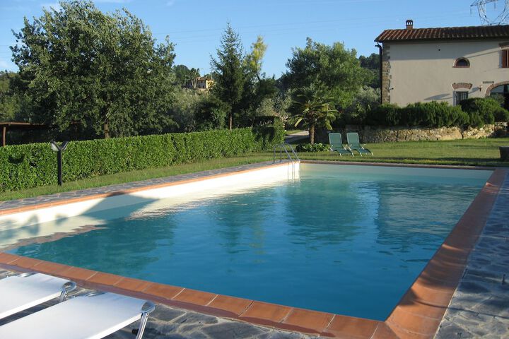Pool 22 of 30