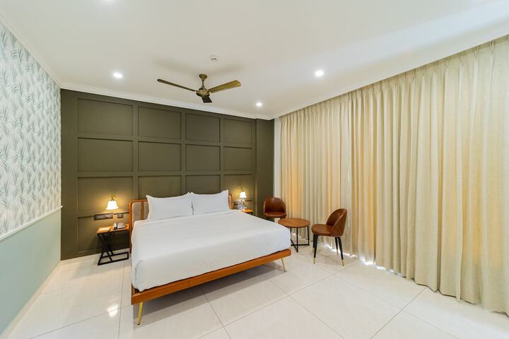 Room 22 of 49