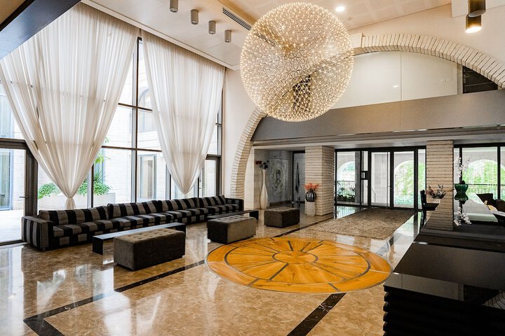 Hotel Interior 4 of 83
