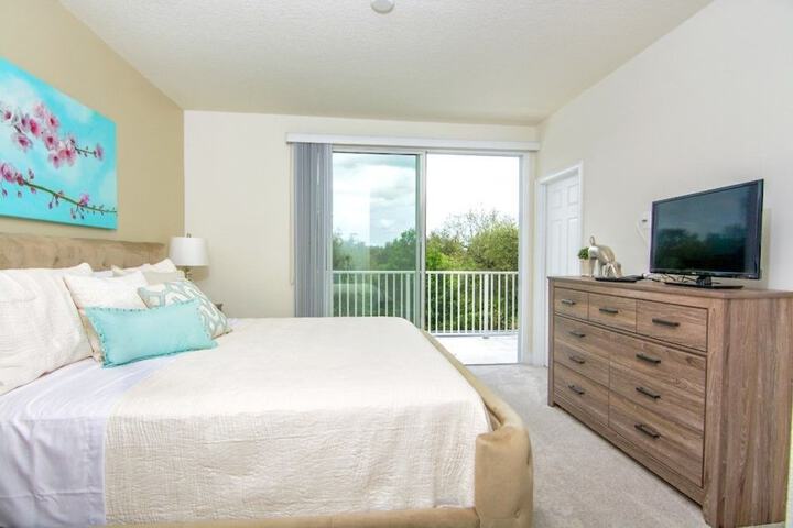 Room 2 of 18