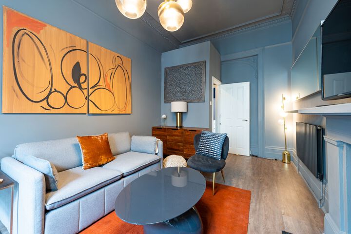Room 42 of 125