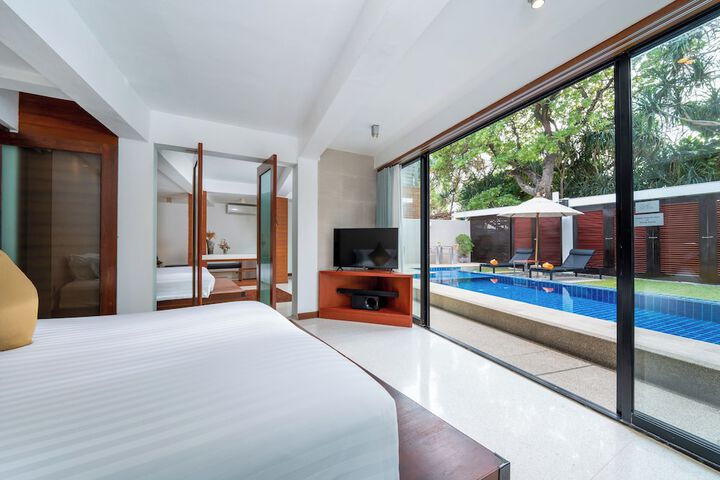 Room 53 of 188