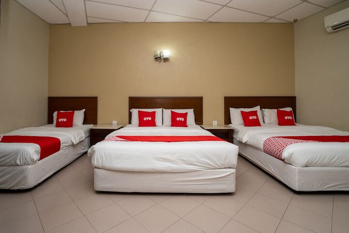 Room 18 of 31