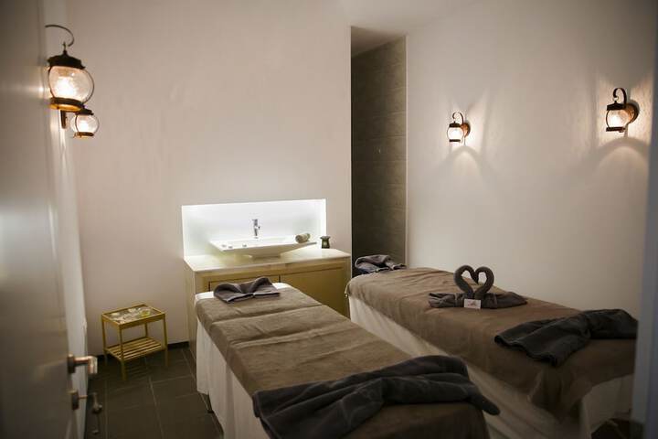 Spa 33 of 60