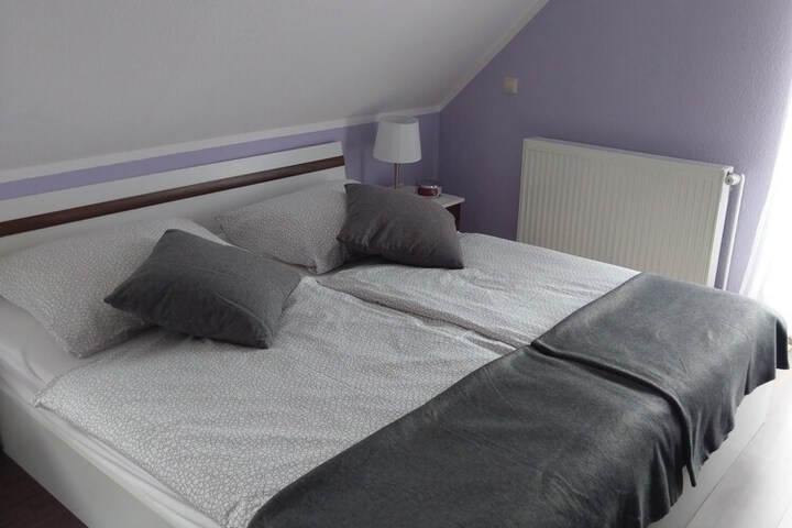 Room 12 of 20