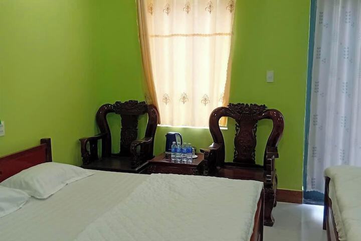 Room 14 of 43