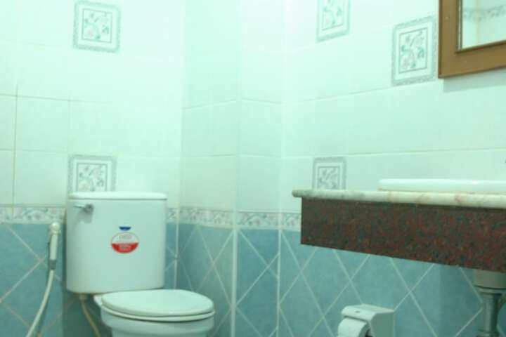 Bath Interior