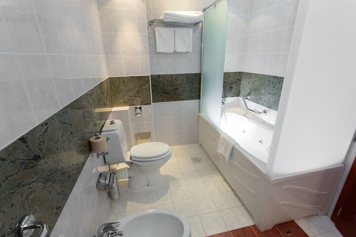 Bath Interior