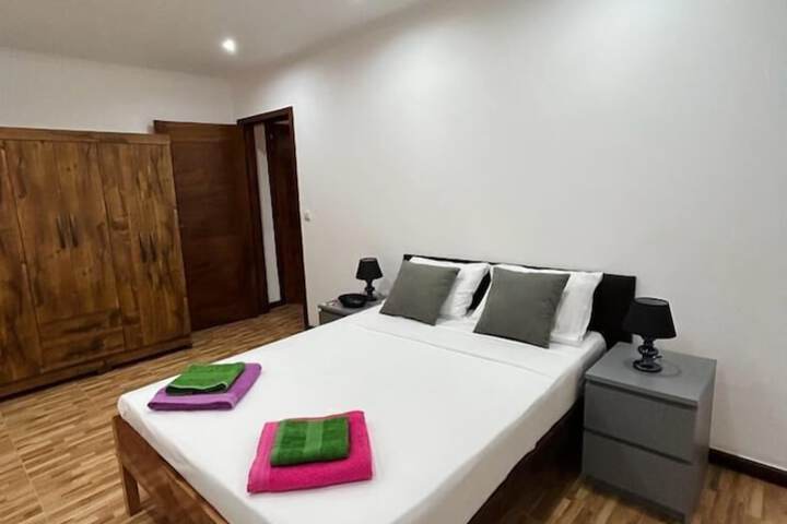 Room 6 of 60