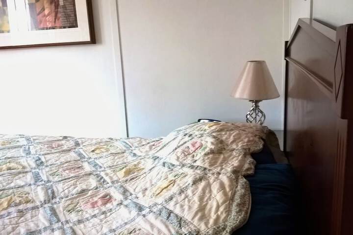 Room 98 of 151