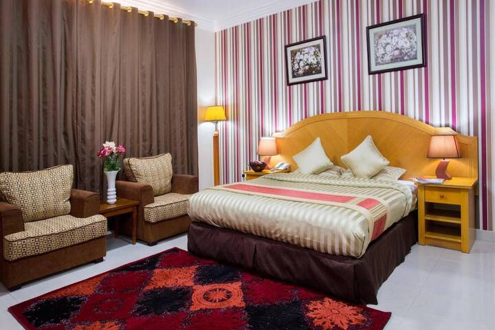 Room 12 of 26