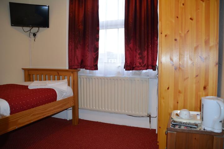 Room 19 of 47
