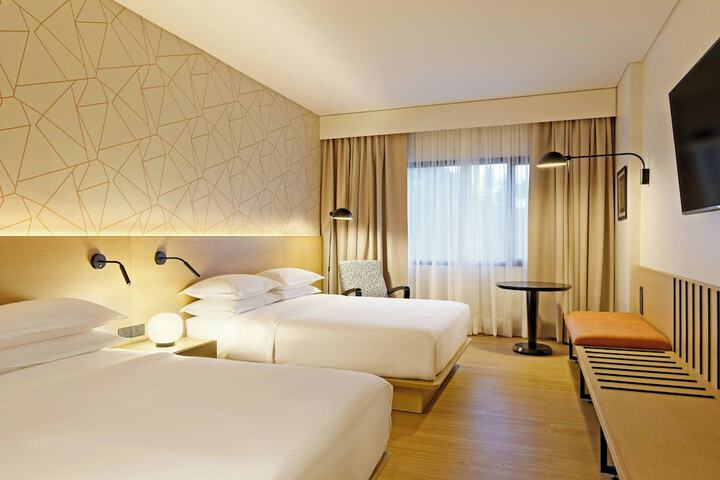 Room 13 of 56