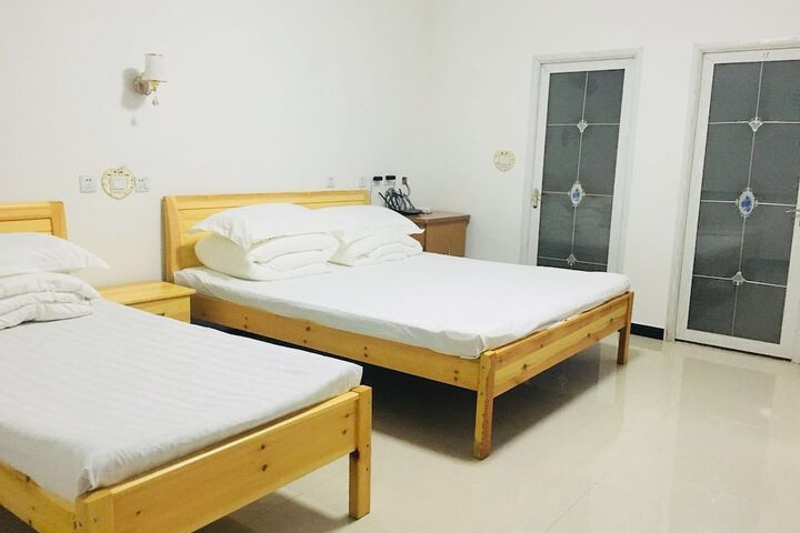 Room 6 of 15