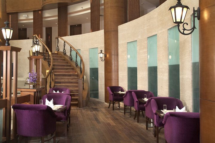 Dining Photos