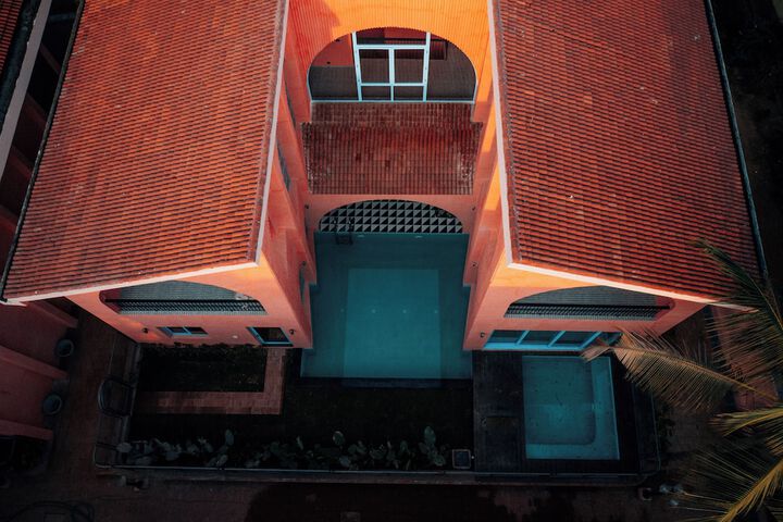 Hotel 8 of 9