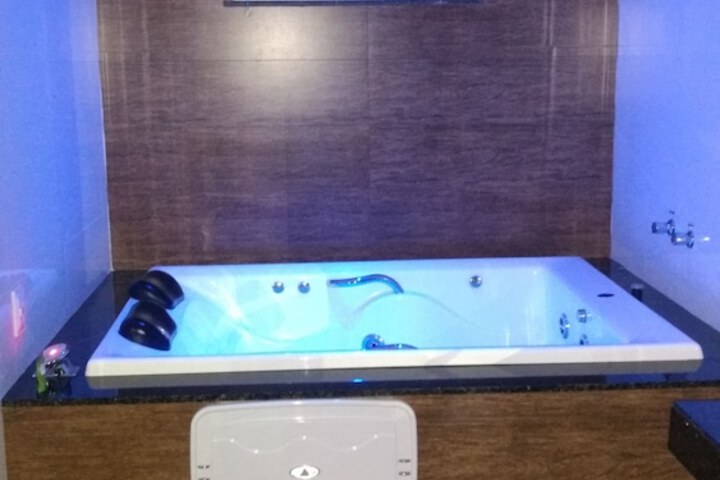 Relaxing Spa