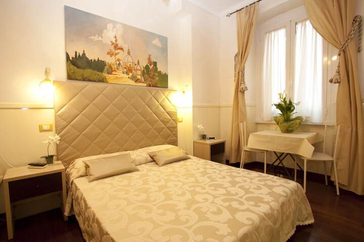 Room 3 of 26