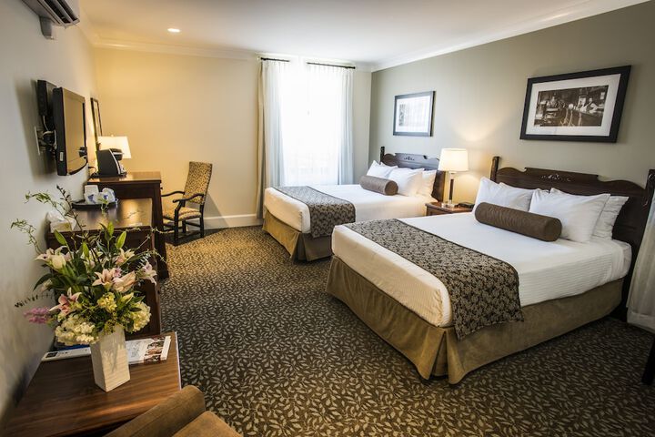 Room 20 of 140