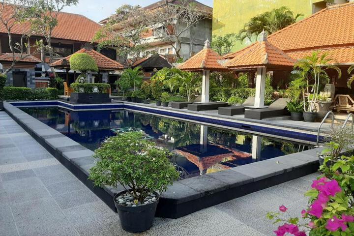 Dewa Bharata Bungalows Legian