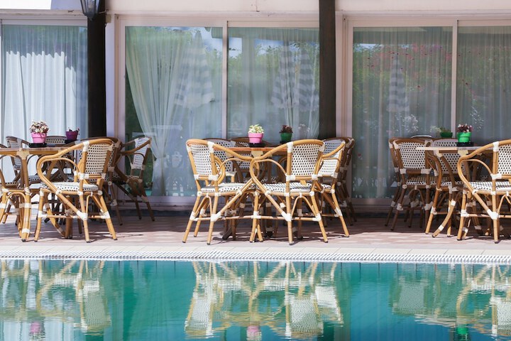 Pool 40 of 69