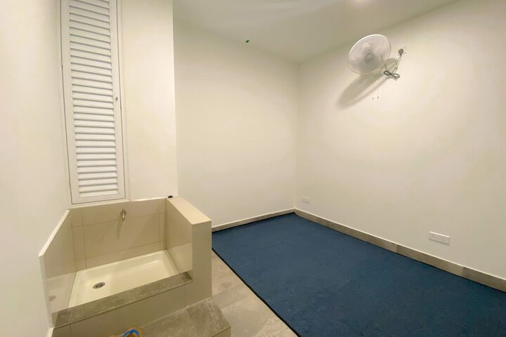 Room 20 of 49