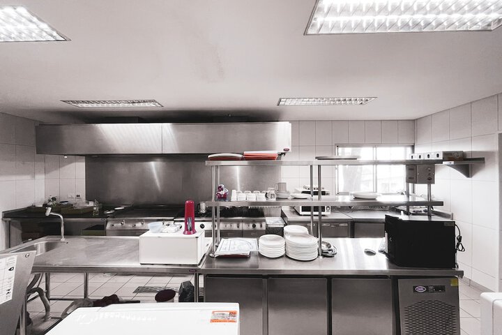 Dining 75 of 76