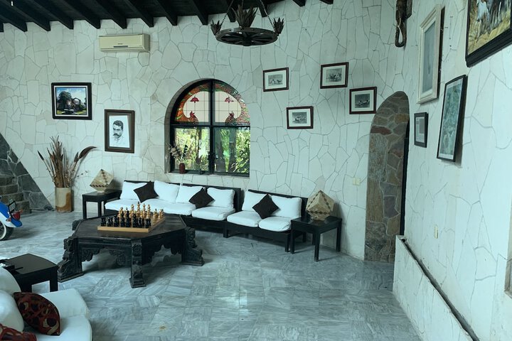 Room 16 of 54