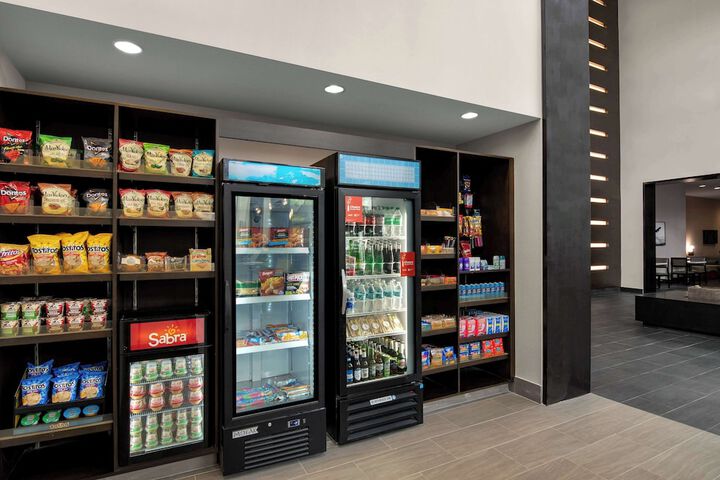 Snack bar