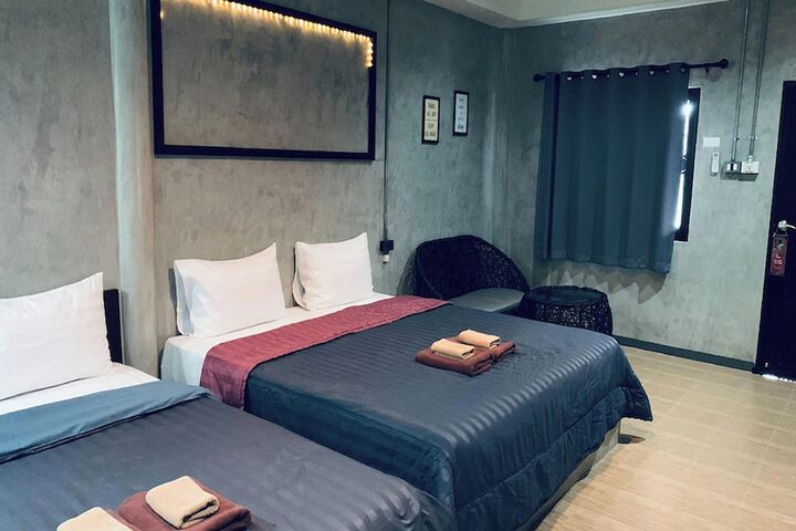 Room 65 of 95