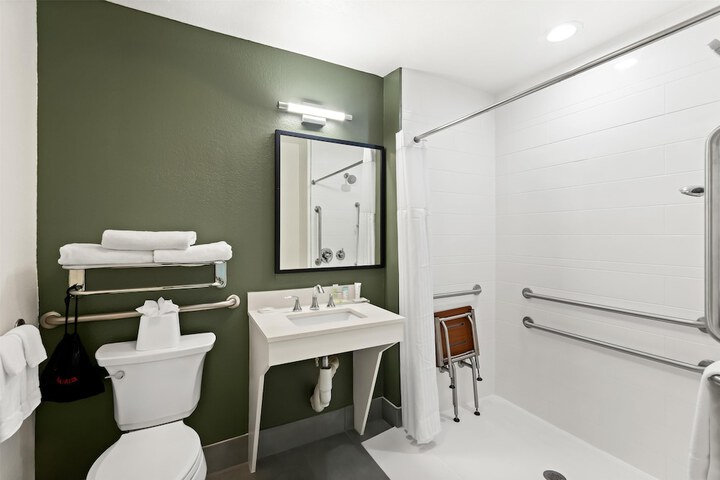 Bathroom shower