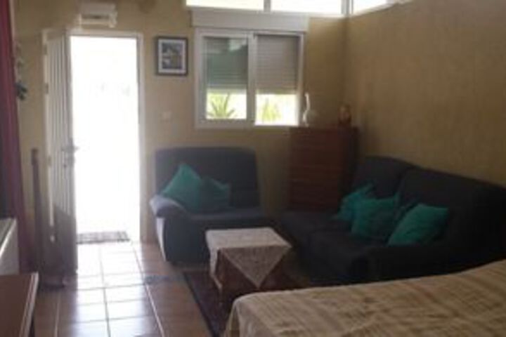 Room 13 of 20
