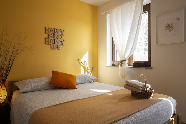 Room 4 of 71
