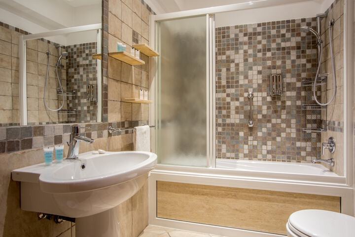 Bath Photo