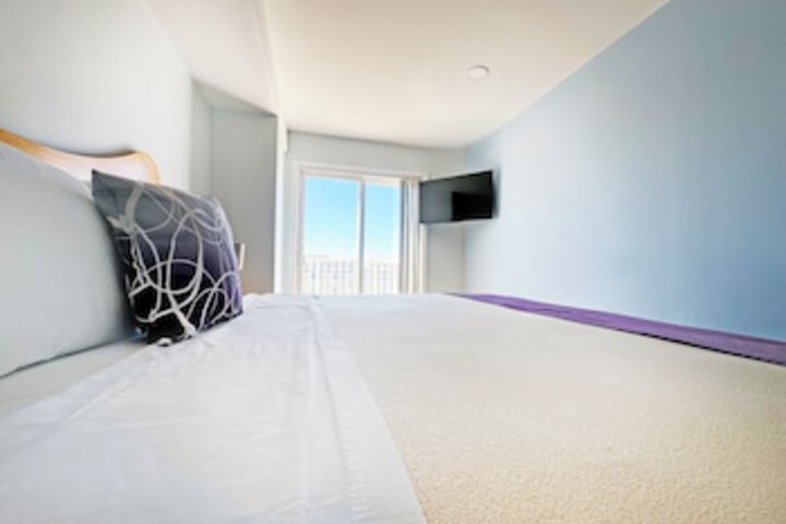 Room 79 of 258