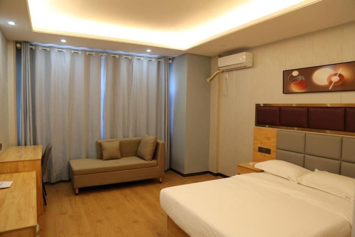 Room 7 of 20