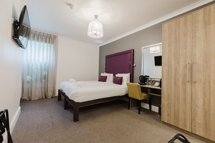 Room 75 of 165
