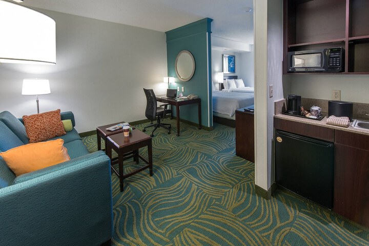 Room 5 of 22