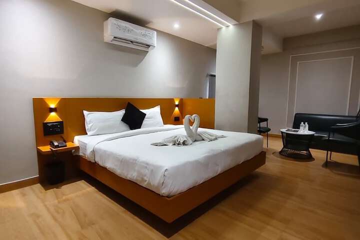 Room 35 of 88