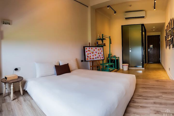 Room 55 of 127