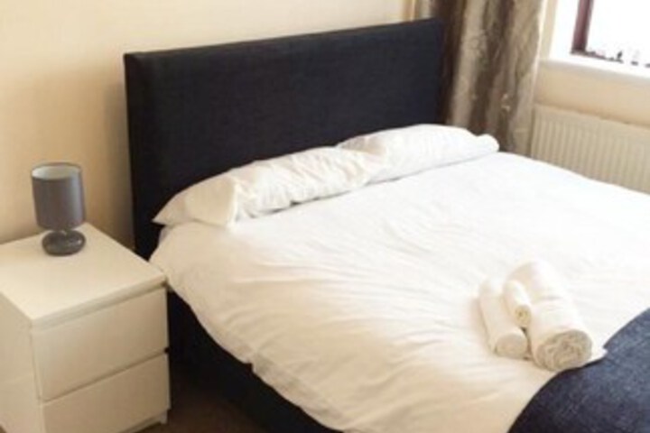 Room 6 of 7