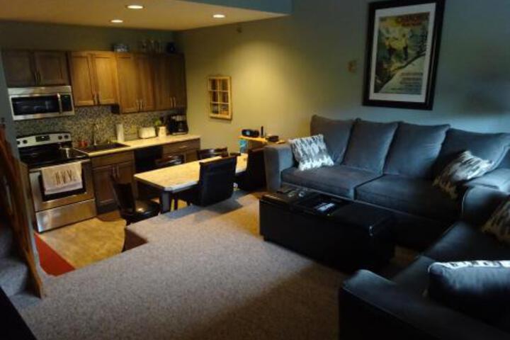 Slopeside Rentals in Newry, ME