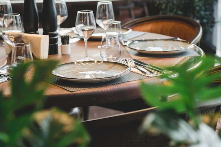 Dining 55 of 93