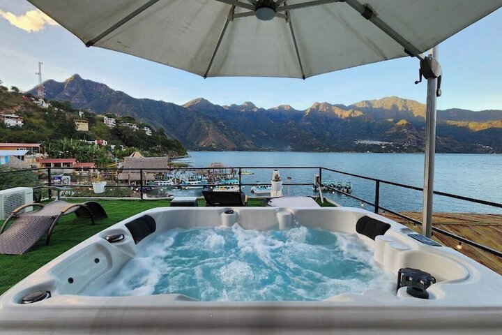 Hot Tub 295 of 339